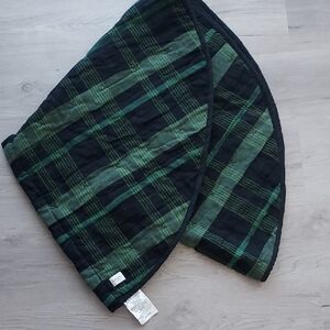 Hearth & Hand Plaid Black & Green Tree Skirt